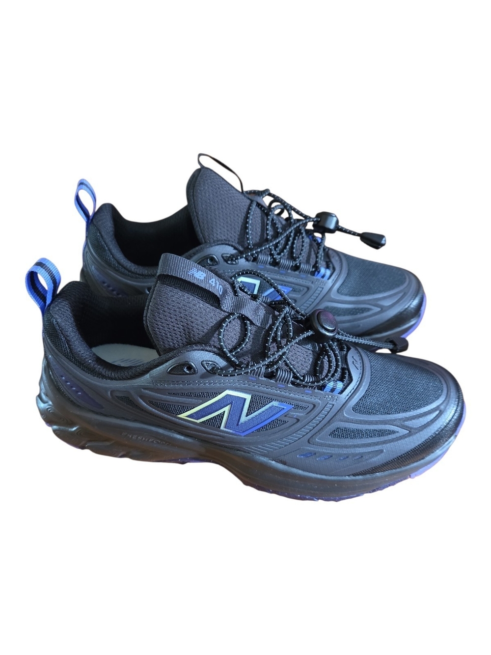 NIB New Balance 410v9 Women’s Black & Purple Trail Running Shoes, Size 9.5